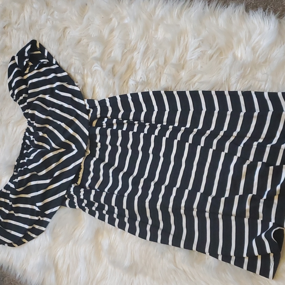 NWT Charming Charlie Dress- Small